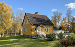 2 Bedroom Nice Home In Aneby in Österbymo